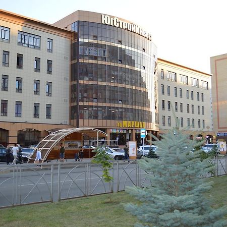 Apartment On Tukhachevskogo Togliatti Exterior photo